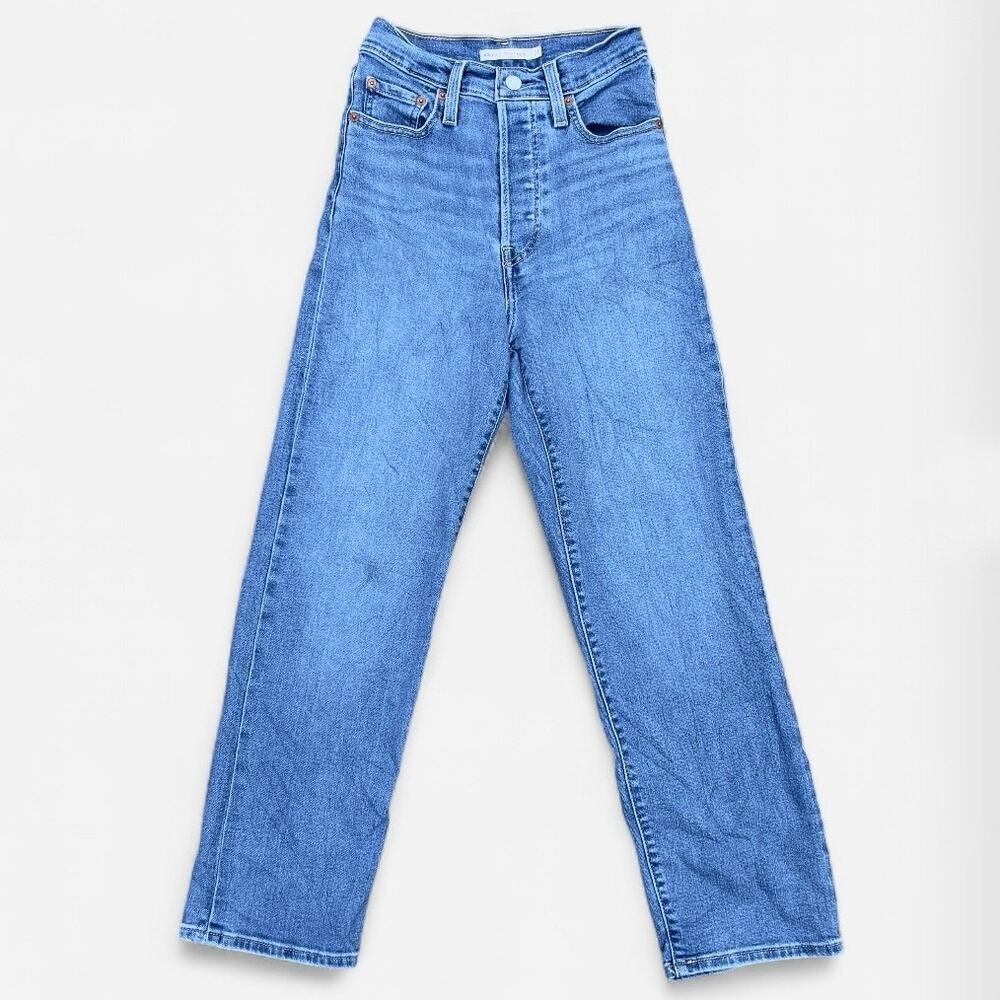 Levi’s Ribcage Straight Ankle High Rise Jeans